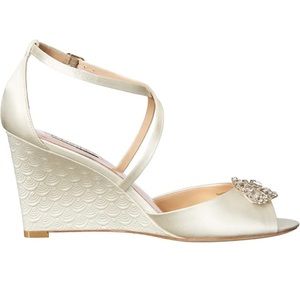 Badgley Mischka Ivory Satin Wedge Heel